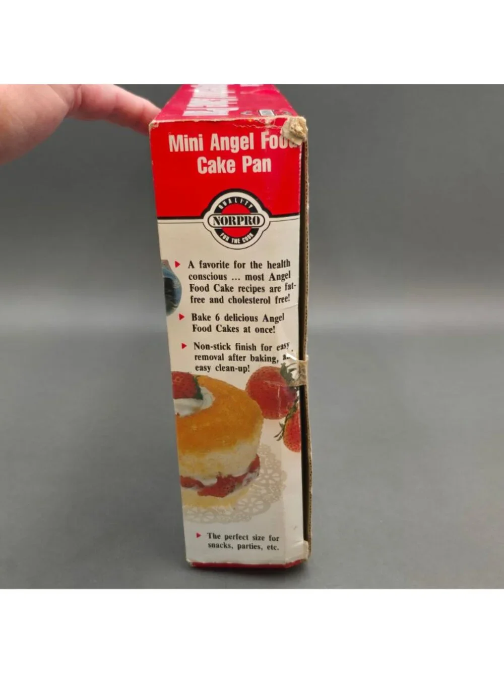 Norpro Nonstick Mini Angel Food Cake Pan 3975 Set Of 6 Linking Tube Pans NIB